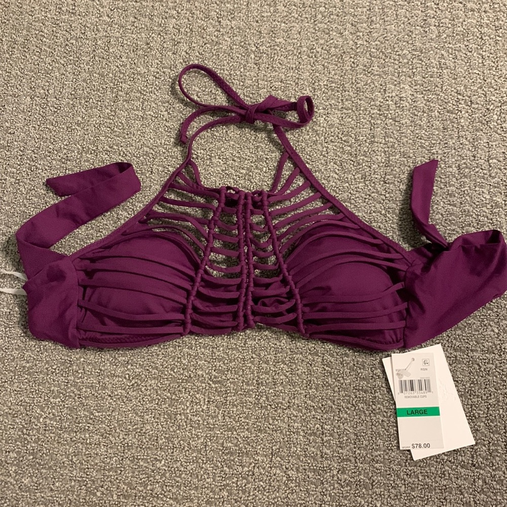 Becca bikini top. NWT.